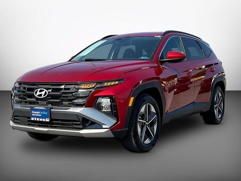 Certified 2025 Hyundai Tucson SEL AWD/4WD image 3