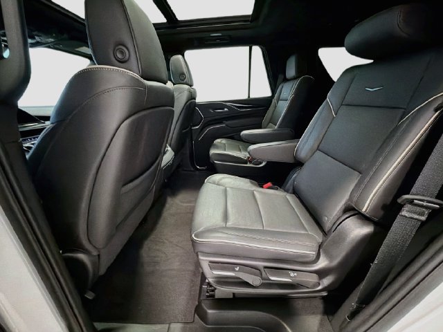 Certified 2024 Cadillac Escalade Sport w/ Touring Package AWD/4WD image 21