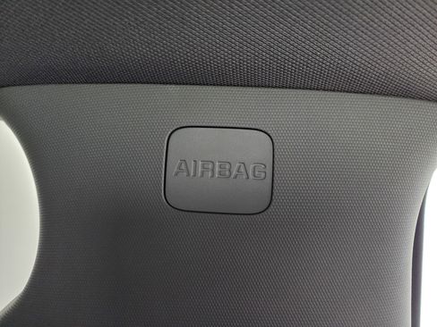 Used 2022 Chevrolet Silverado 2500 LTZ w/ Safety Package image 43