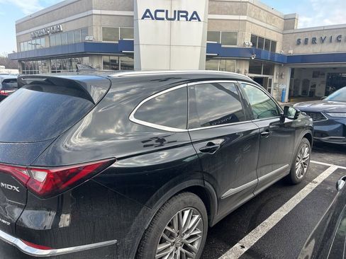 Used 2023 Acura MDX SH-AWD w/ Advance Package image 21