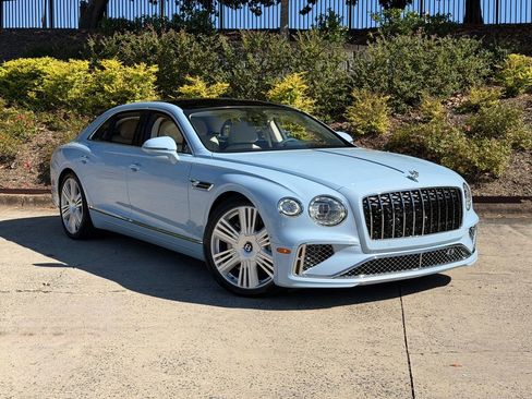 New 2026 Bentley Flying Spur Plug-In Hybrid image 1