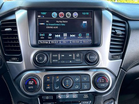 Used 2018 Chevrolet Tahoe Premier RWD image 34