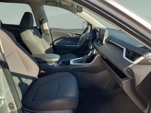 Used 2024 Toyota RAV4 XLE FWD image 6