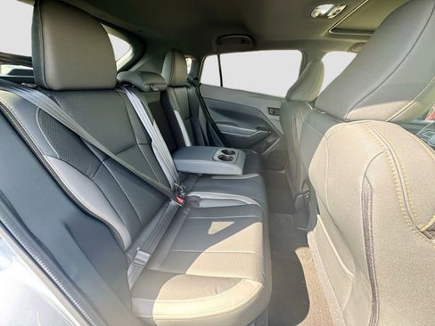 Used 2025 Subaru Crosstrek 2.5i Wilderness w/ Crosstrek Mirror Package image 33