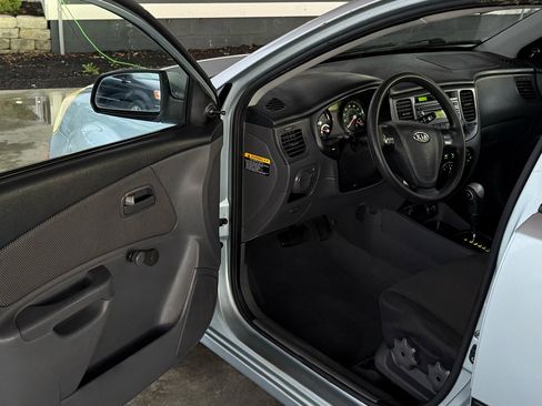 Used 2008 Kia Rio LX image 15