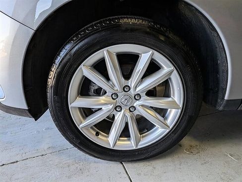 Used 2021 Acura RDX SH-AWD image 15