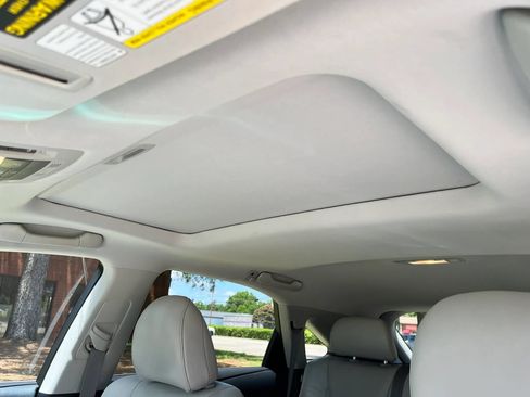Used 2013 Lexus RX 350 FWD w/ Premium Pkg image 18