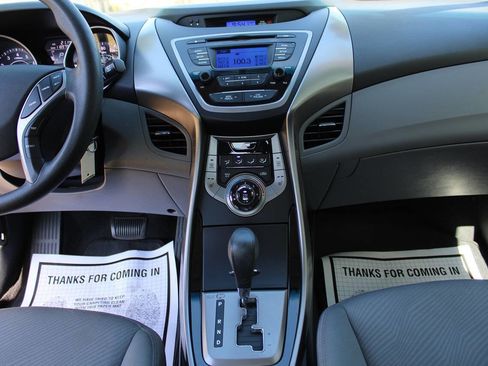 Used 2013 Hyundai Elantra GLS w/ Preferred Pkg image 35