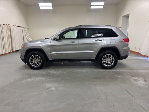 Used 2016 Jeep Grand Cherokee Limited w/ Trailer Tow Group IV image 5