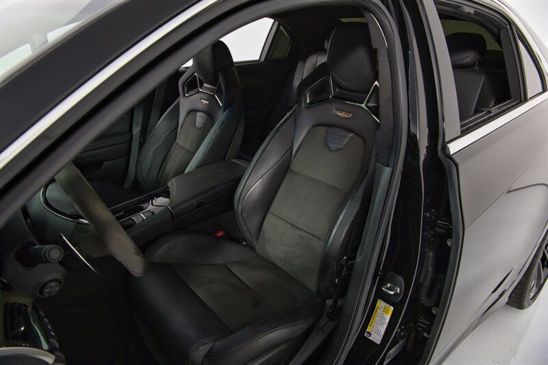 Used 2018 Cadillac CTS V w/ Carbon Fiber Package RWD image 21