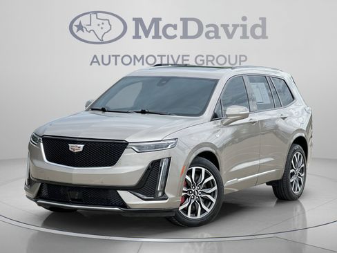 Used 2023 Cadillac XT6 Sport w/ Platinum Package AWD/4WD image 2