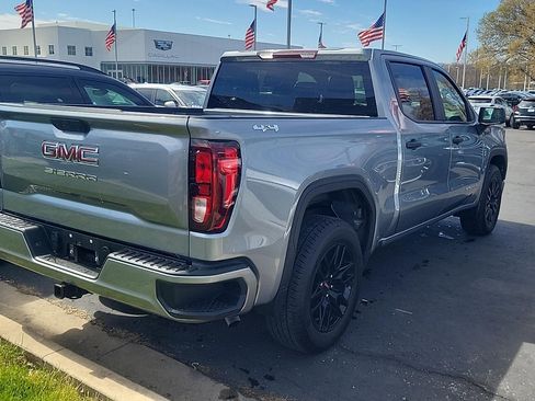 Used 2025 GMC Sierra 1500 Pro w/ Graphite Edition image 19