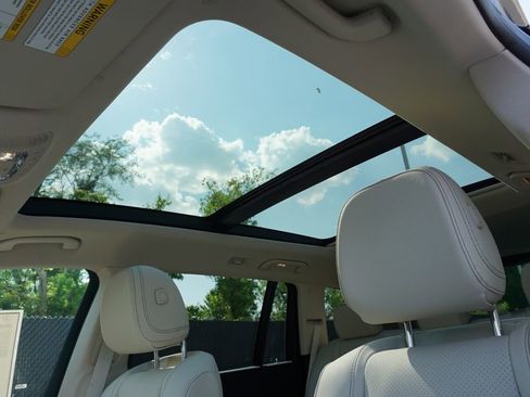New 2026 Mercedes-Benz GLS 450 4MATIC image 14