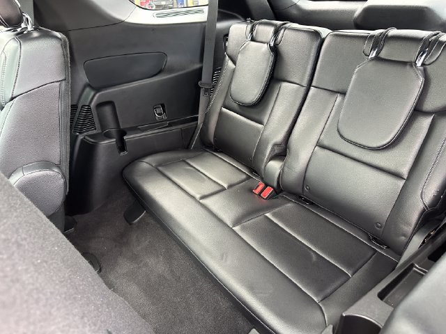 Certified 2020 Ford Explorer ST w/ ST Street Pack AWD/4WD image 15