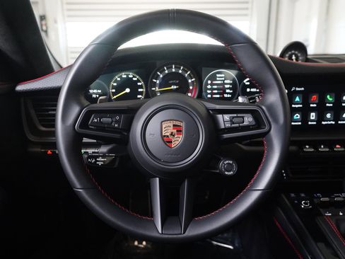 Used 2022 Porsche 911 GT3 RWD image 16