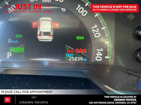 Certified 2025 Toyota RAV4 LE AWD/4WD image 8