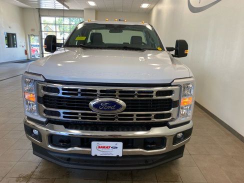 New 2024 Ford F350 XL w/ XL Chrome Package image 3
