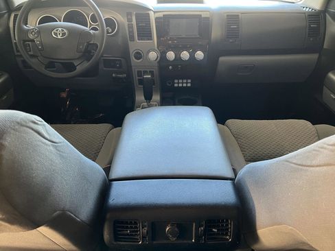 Used 2012 Toyota Tundra 4x4 CrewMax w/ SR5 Pkg image 20