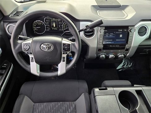 Used 2021 Toyota Tundra image 13