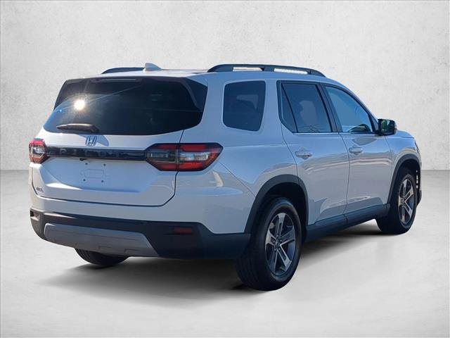 Used 2024 Honda Pilot EX-L image 5