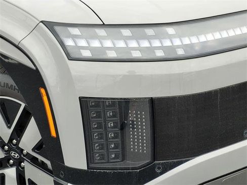 New 2026 Hyundai Ioniq 9 SEL image 10