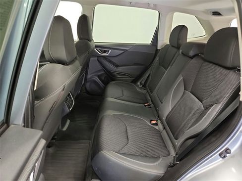 Used 2021 Subaru Forester Premium image 30