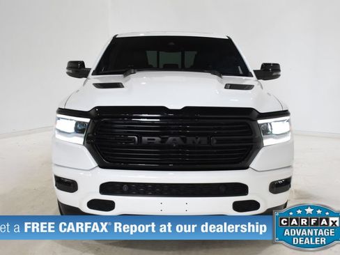 Used 2023 RAM 1500 Laramie AWD/4WD image 2