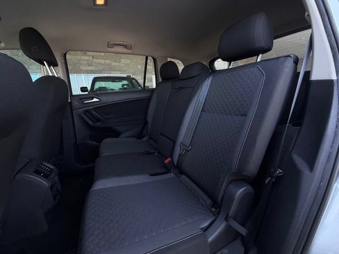 Used 2021 Volkswagen Tiguan S FWD image 21