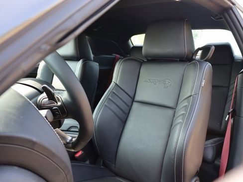 Used 2023 Dodge Challenger SRT Hellcat Widebody image 13