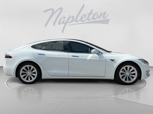 Used 2018 Tesla Model S 75D AWD/4WD image 7