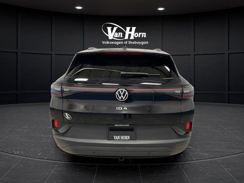 Used 2024 Volkswagen ID.4 Pro AWD/4WD image 6