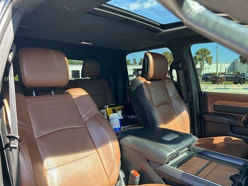 Used 2022 RAM 3500 Limited image 40