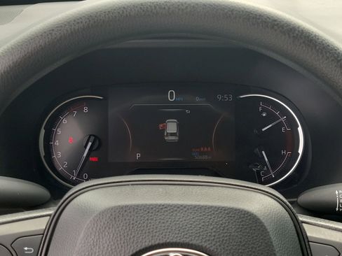 Used 2023 Toyota RAV4 LE FWD image 26