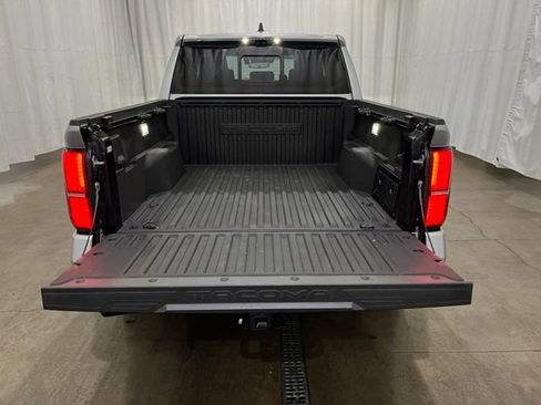 Certified 2024 Toyota Tacoma TRD Sport w/ TRD Sport Premium Package AWD/4WD image 12