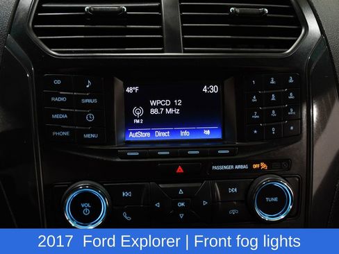 Used 2017 Ford Explorer XLT image 13