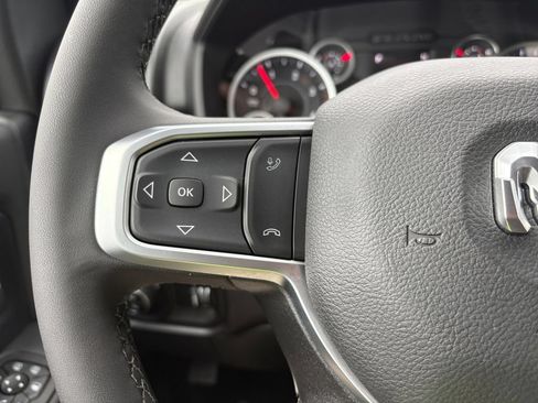 New 2026 RAM 2500 Big Horn AWD/4WD image 12