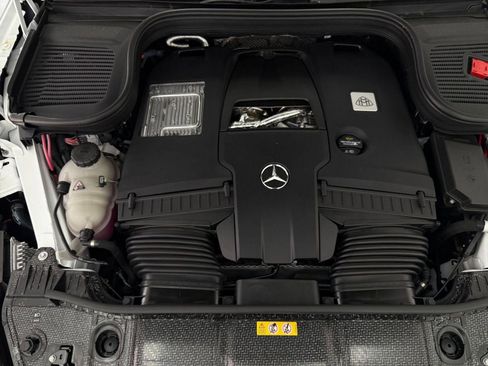 New 2026 Mercedes-Benz Maybach GLS 600 4MATIC image 33