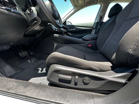 Used 2023 Honda Accord EX image 18
