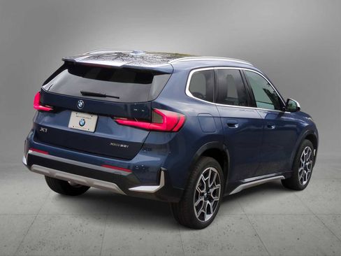 Certified 2023 BMW X1 xDrive28i w/ Convenience Package image 8