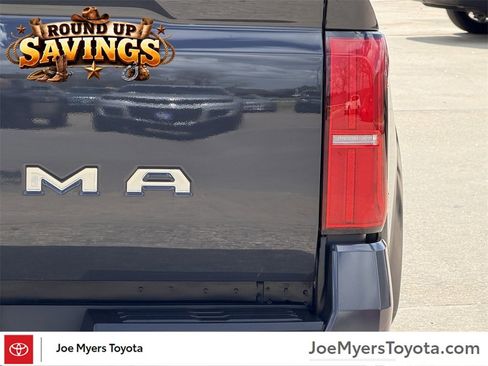 Used 2025 Toyota Tacoma Limited image 9