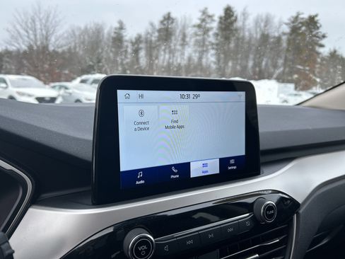 Used 2020 Ford Escape SEL image 17