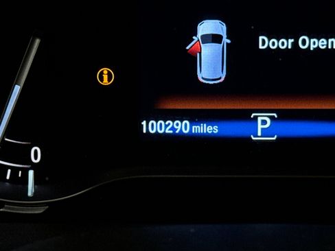 Used 2016 Honda Pilot Touring image 9
