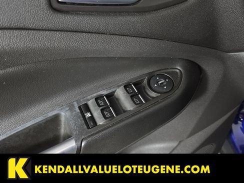 Used 2015 Ford Escape SE w/ Equipment Group 201A AWD/4WD image 22