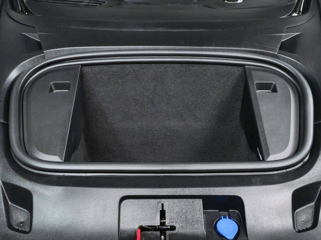 Certified 2023 Porsche Taycan RWD image 34
