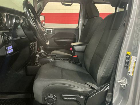 Used 2020 Jeep Wrangler Unlimited Sport S AWD/4WD image 14