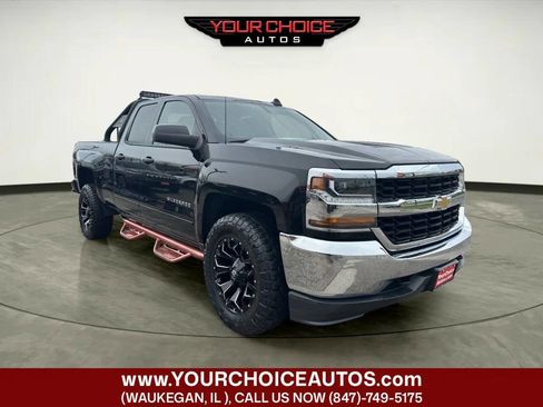 Used 2018 Chevrolet Silverado 1500 LT AWD/4WD image 7