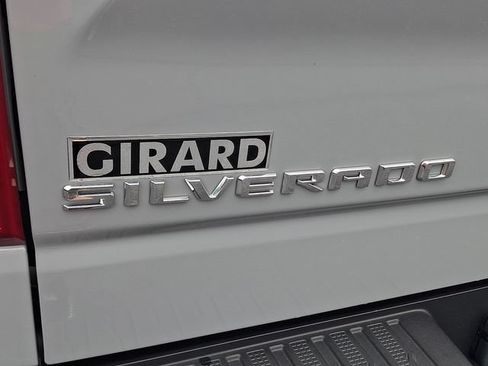 Used 2024 Chevrolet Silverado 1500 LT AWD/4WD image 29