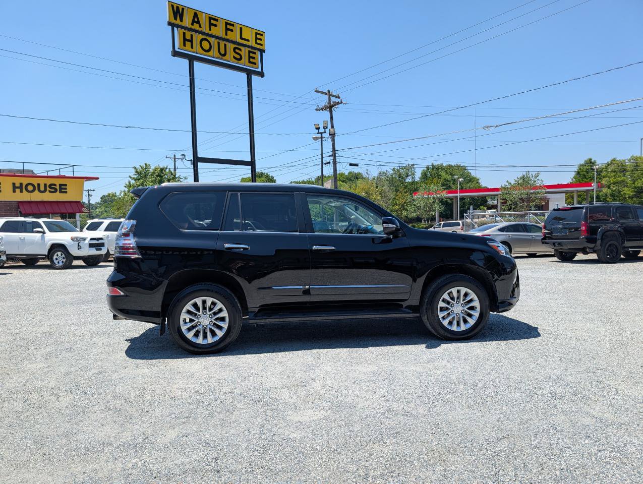 Used 2016 Lexus GX 460 w/ Premium Package AWD/4WD image 5