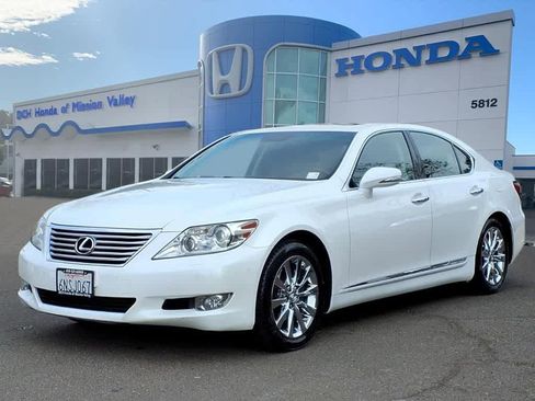 Used 2010 Lexus LS 460 RWD image 1