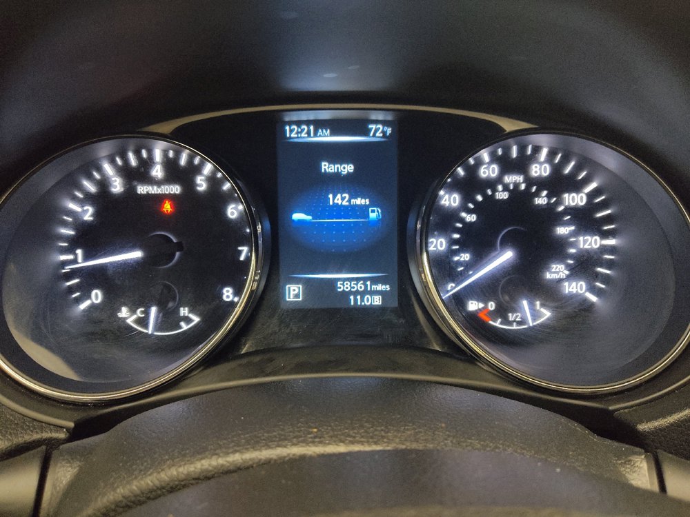 Used 2015 Nissan Rogue S AWD/4WD image 23